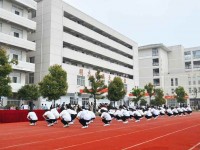 江苏省昆山第一职业高级中学报名条件