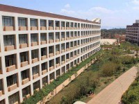 云南医学高等专科学校收费标准,学费多少