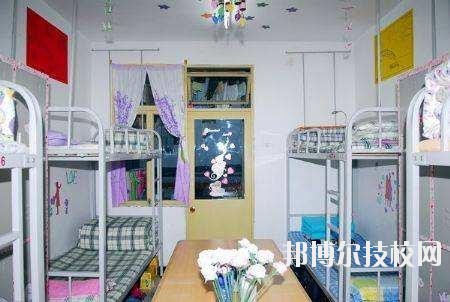 成都温江区燎原职业技术学校2020年宿舍条件
