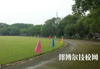 南昌铁路保安中等专业学校3