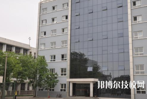 兰州铁路技师学院网站网址 