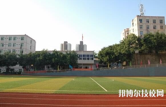 重庆铁路运输技师学院2020年招生办联系电话