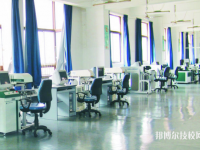 武汉仪表电子学校2023年招生办联系电话