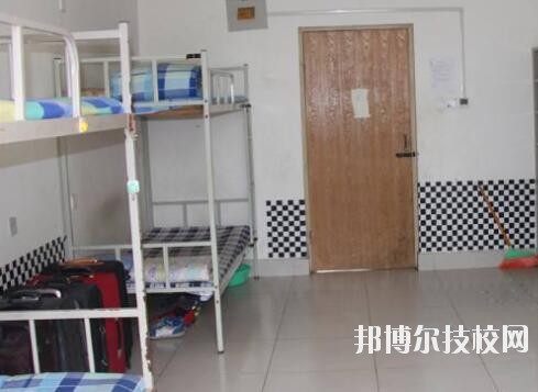 重庆经贸中等专业学校2020年宿舍条件