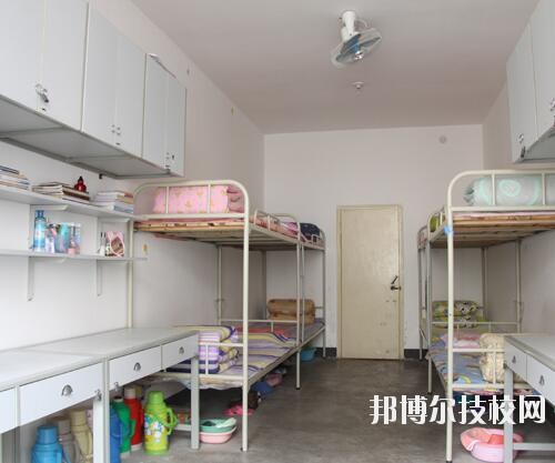 郑州商业中等专业学校2023年宿舍条件