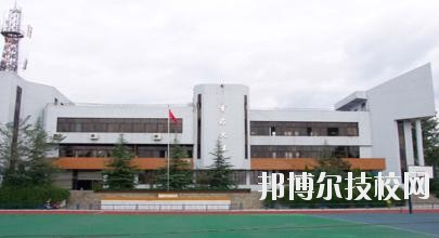 德阳应用技术职业学校2020年招生办联系电话