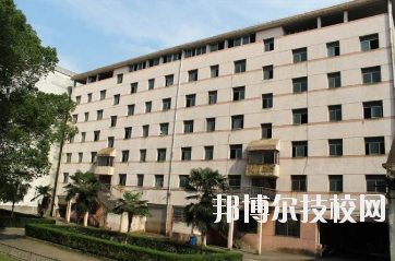 江西轻工业高级技工学校怎么样、好不好