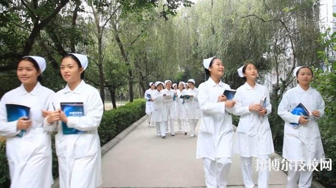 重庆渝东卫生学校2020年报名条件、招生要求、招生对象