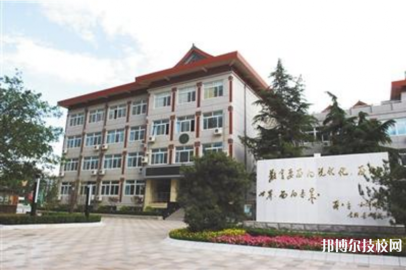 广安市景山职业高中学校报名条件、招生要求、招生对象