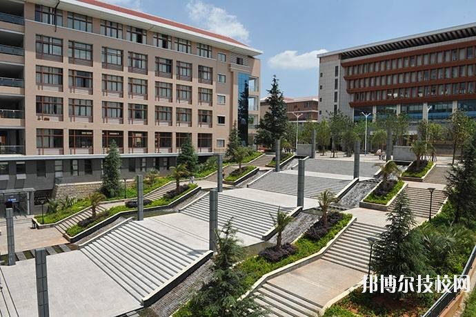 襄樊工业学校学校怎么样、好不好