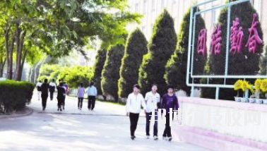 甘肃省商业学校2020年报名条件、招生要求、招生对象