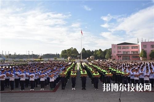 玉溪工业财贸学校地址在哪里