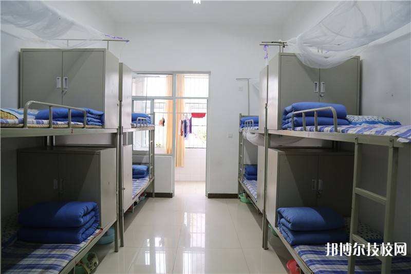 武汉南华光电职业技术学校2020年宿舍条件