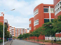 广东华商技工学校地址在哪里