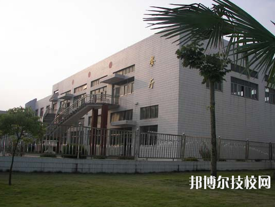 江苏金湖中等专业学校2020年宿舍条件