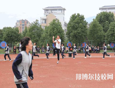 临海市高级职业中学地址在哪里