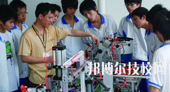甘肃省机械工业学校2020年招生办联系电话
