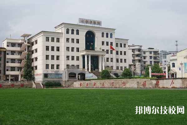 2020年招生办联系电话武汉东西湖职业技术学校