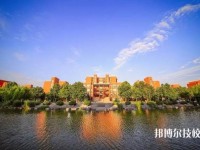 武汉工业科技学校2023年招生办联系电话