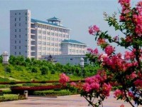 武汉东湖光电学校2023年学费、收费多少