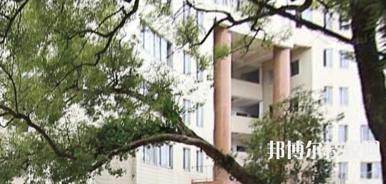 广西烹饪学校2020年招生办联系电话 