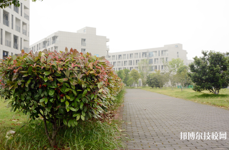 江苏丹阳中等专业学校2020年报名条件、招生要求、招生对象