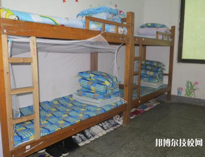 长沙湘麓中等职业学校2023年宿舍条件