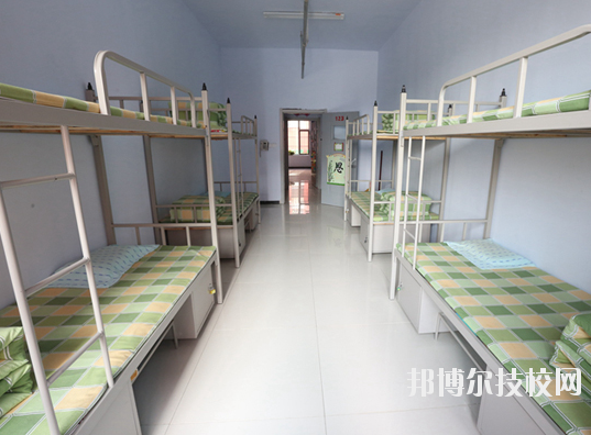 重庆忠县职业教育中心2020年宿舍条件
