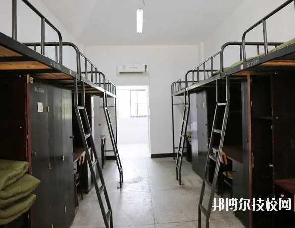 重庆大足职业教育中心2020年宿舍条件