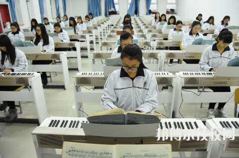 保定幼儿师范高等专科学校2020年学费、收费多少