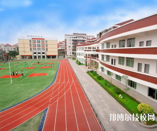 重庆公共卫生学校怎么样、好不好