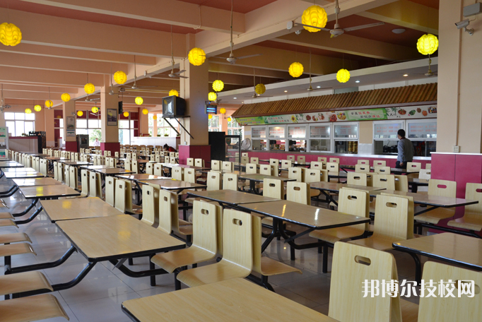 重庆轻工业学校2022年宿舍条件
