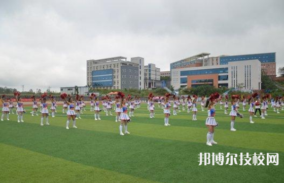 咸阳卫生学校2021年报名条件、招生要求、招生对象