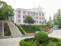 咸阳卫生学校2021年学费、收费多少