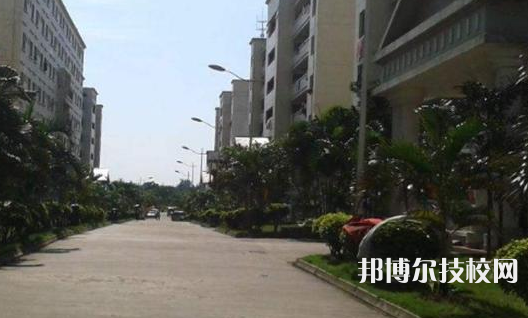 贵阳汽车工业技术学校2021年招生简章