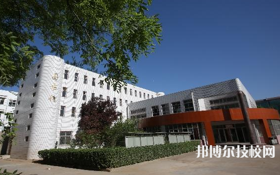 石家庄新铁轨道交通中专学校2021年招生办联系电话