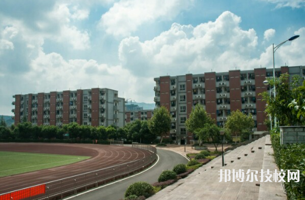 重庆龙门浩职业中学校2022年有哪些专业