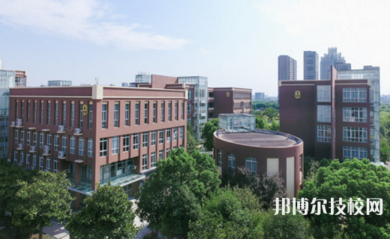 宁波经贸学校2