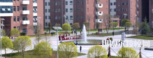 遵义航天工业学校2021年招生办联系电话