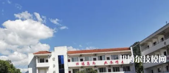 泸州合江福宝职业中学2022年宿舍条件