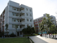重庆市经贸中等专业学校2023年招生办联系电话