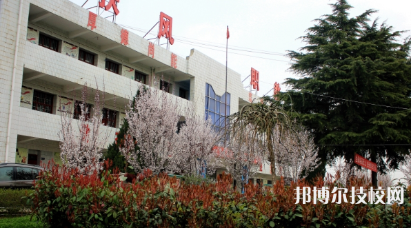 扶风县职业教育中心2023年招生办联系电话