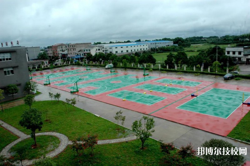 桂林风帆旅游学校2023年招生办联系电话