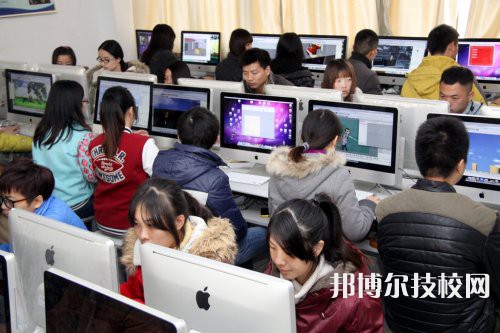  江苏传媒学校2022年报名条件、招生要求、招生对象