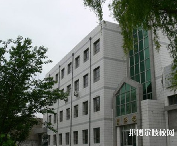 横山职业技术教育中心2022年招生办联系电话