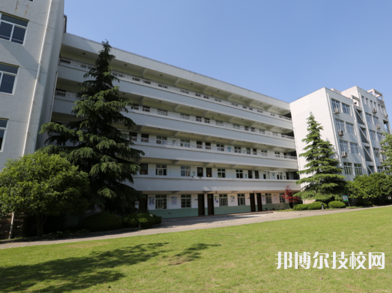四川苍溪嘉陵中等职业学校2022年招生录取分数线