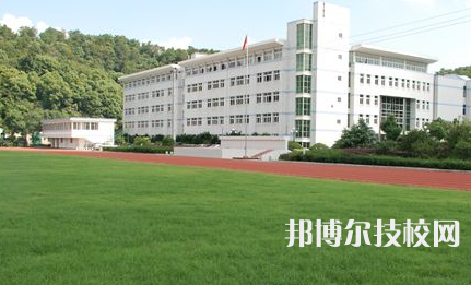 广元利州中等专业学校2022年招生办联系电话