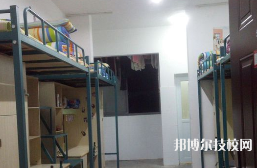 四川长宁县职业技术学校2022年宿舍条件