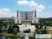 肇庆工业贸易学校2023年地址在哪里