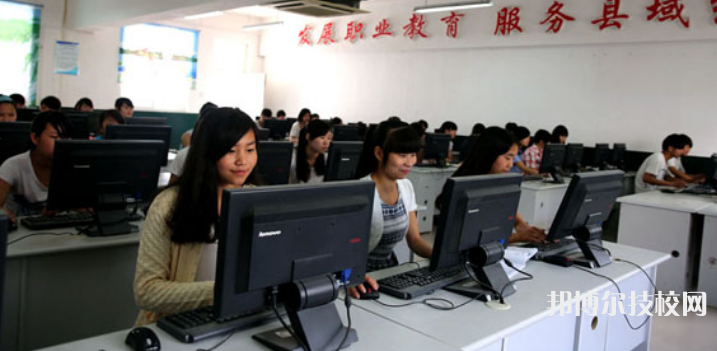 白河县职业教育中心2023年有哪些专业